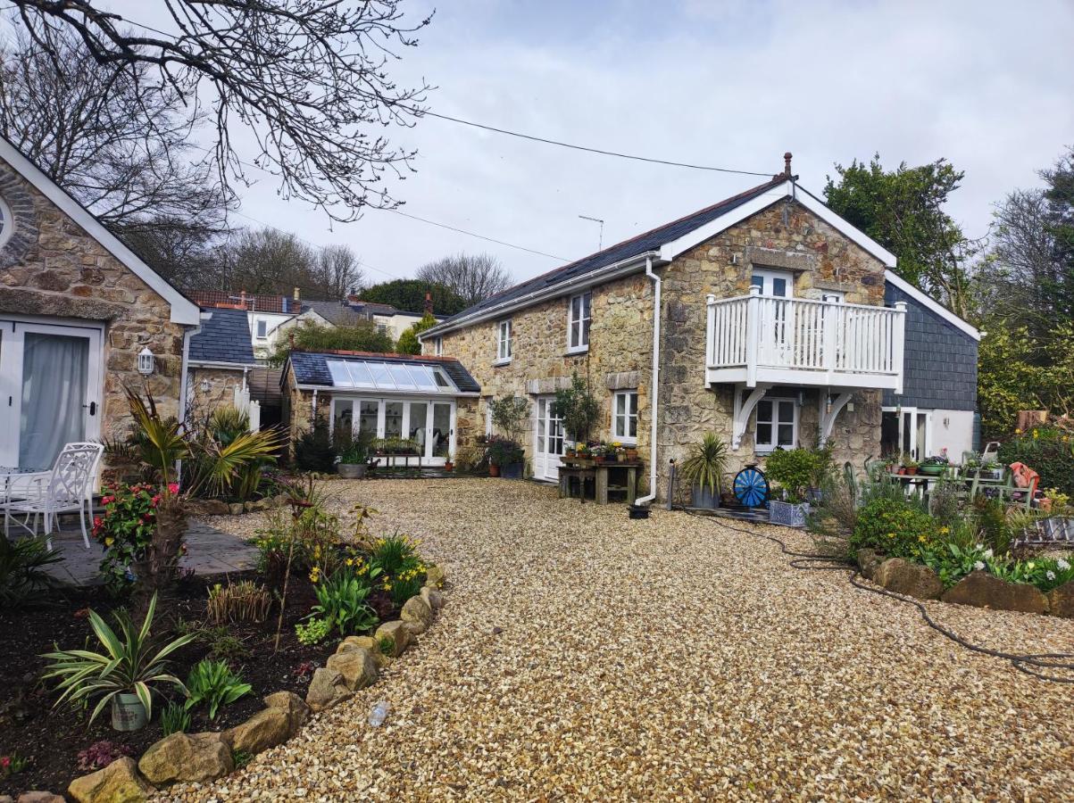 Pleasant Streams Barn Bed & Breakfast St Austell Exterior photo
